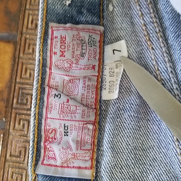 Vintage women's 501 Levis - Picture 4 of 12